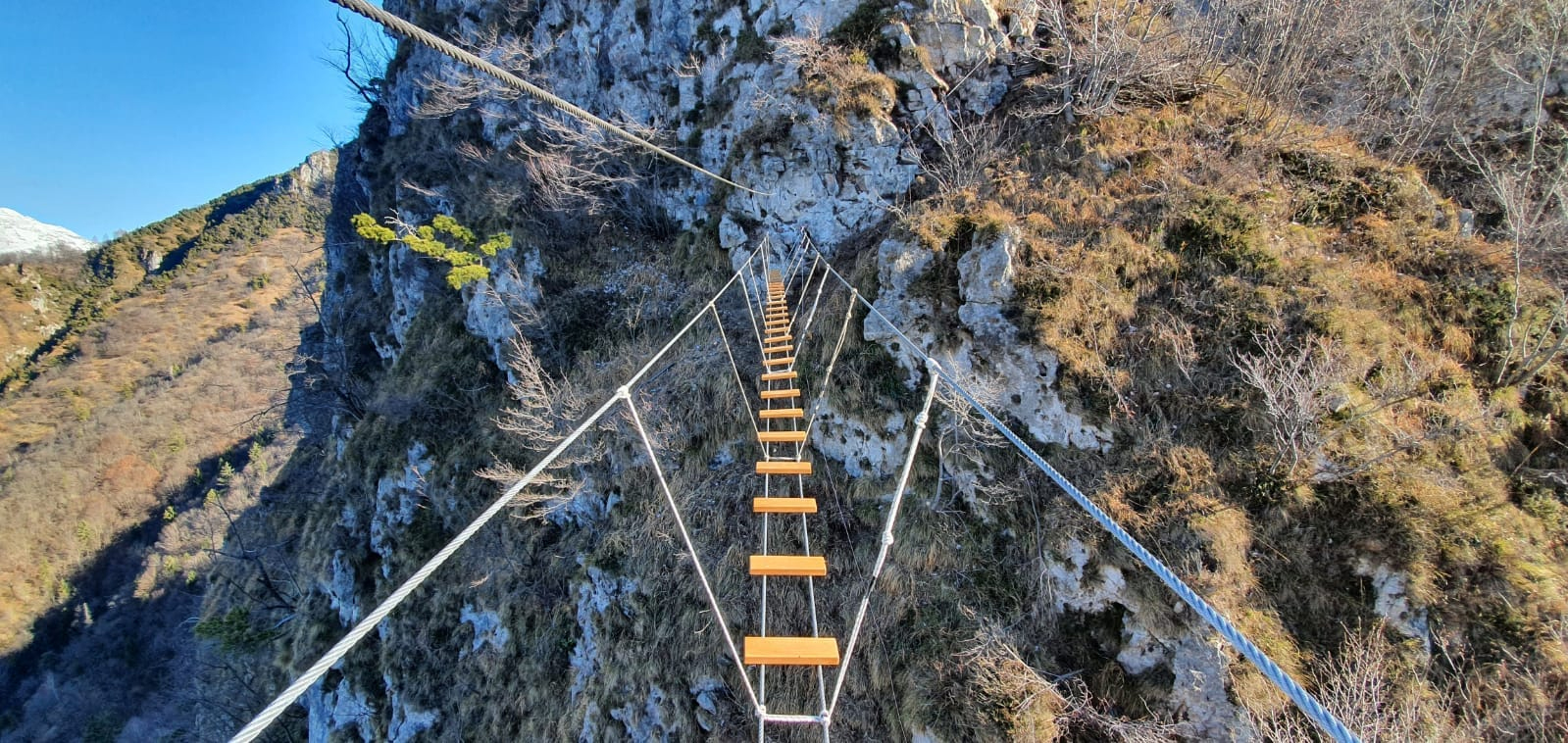 ponte tibetano - La Voce delle Valli