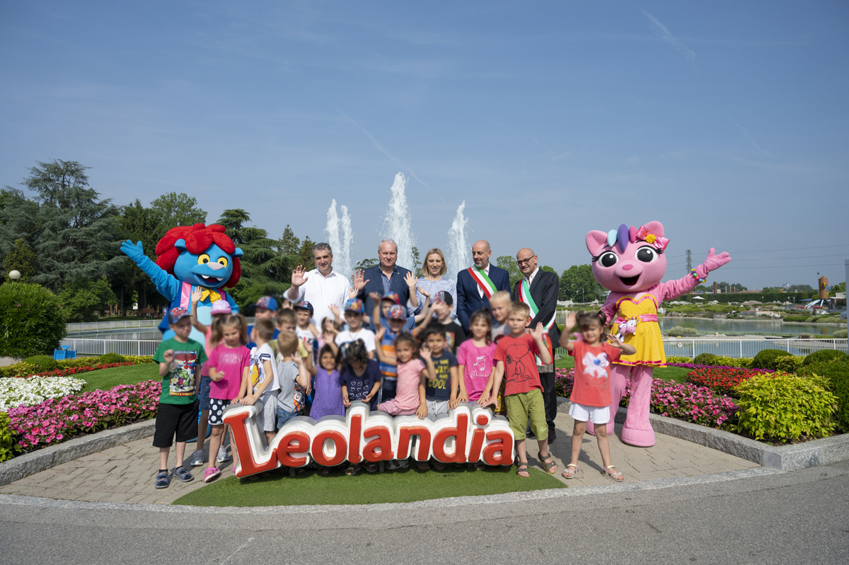 BIMBI UCRAINI LEOLANDIA foto gruppo 1 - La Voce delle Valli