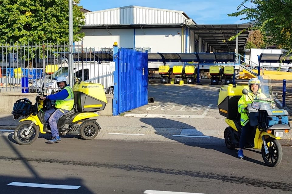 Poste Italiane Cerca Portalettere In Provincia Di Bergamo L Offerta Di Lavoro La Voce Delle Valli