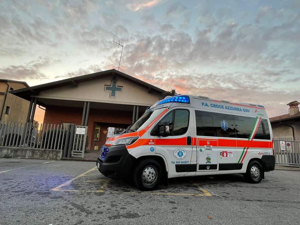 croce azzurra almenno sede ambulanza - La Voce delle Valli