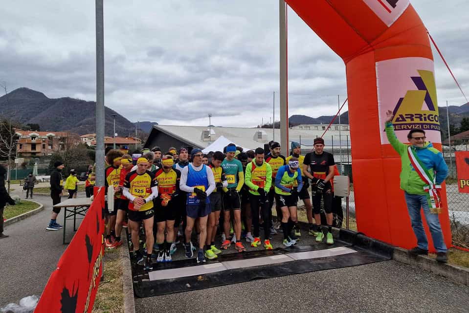 Partenza Maratonina Lemine 2024 foto Pegarun - La Voce delle Valli